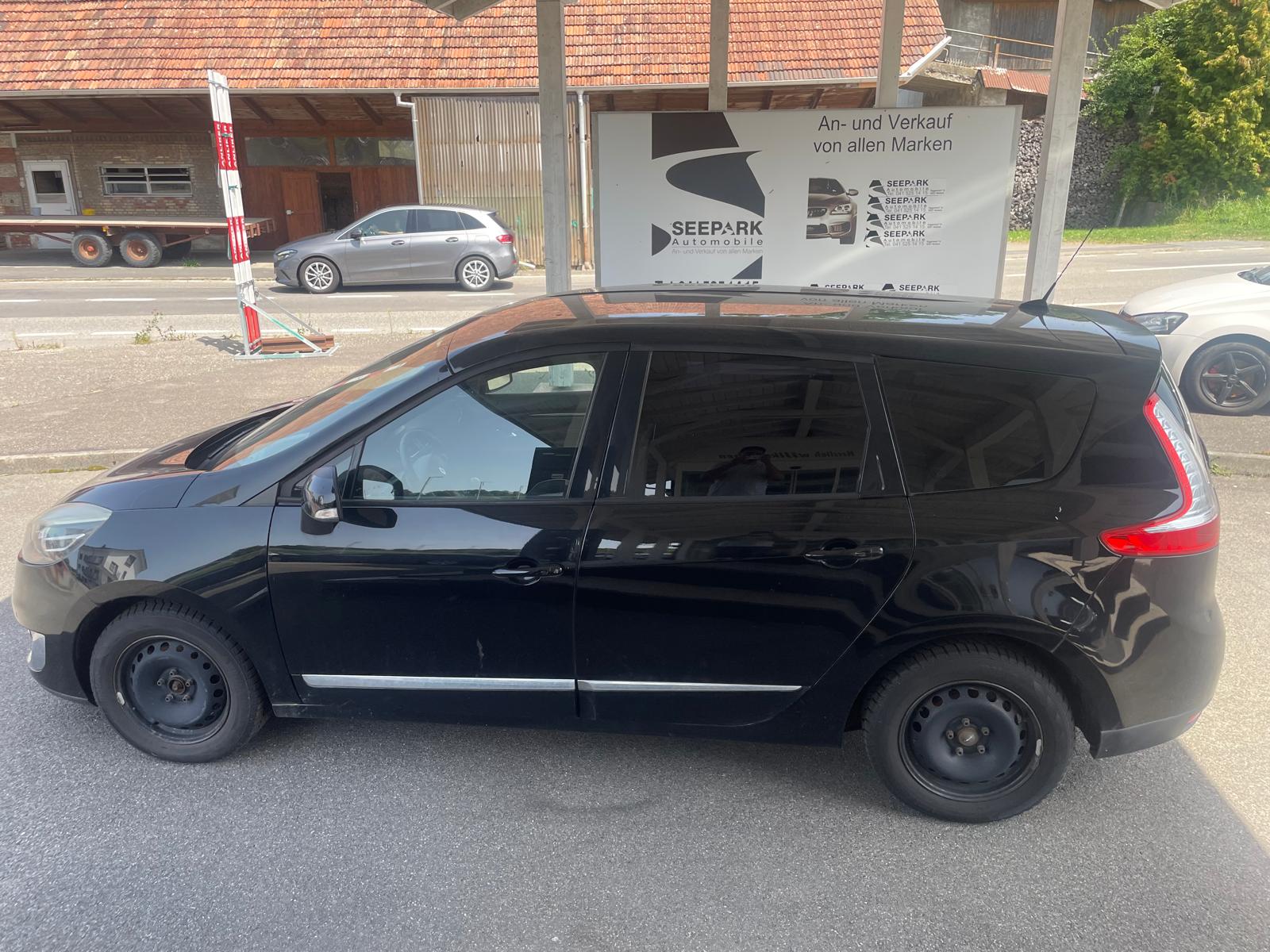 RENAULT Grand Scénic 1.6 dCi Bose-image-3