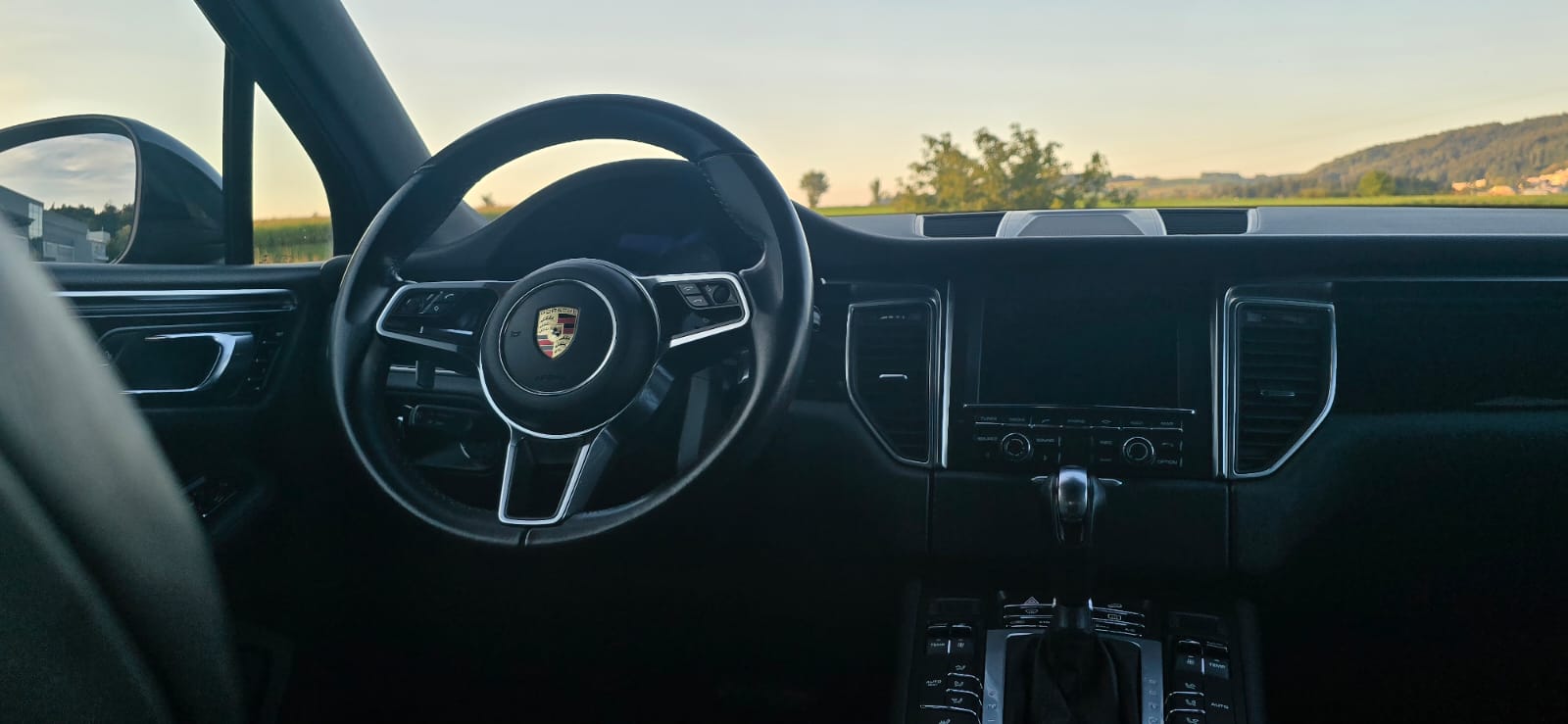 PORSCHE Macan S PDK-image-15