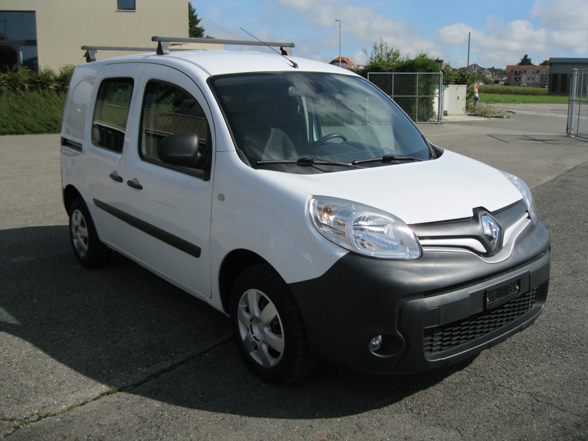 RENAULT Kangoo Medium 1,6i 105 Business-image-3