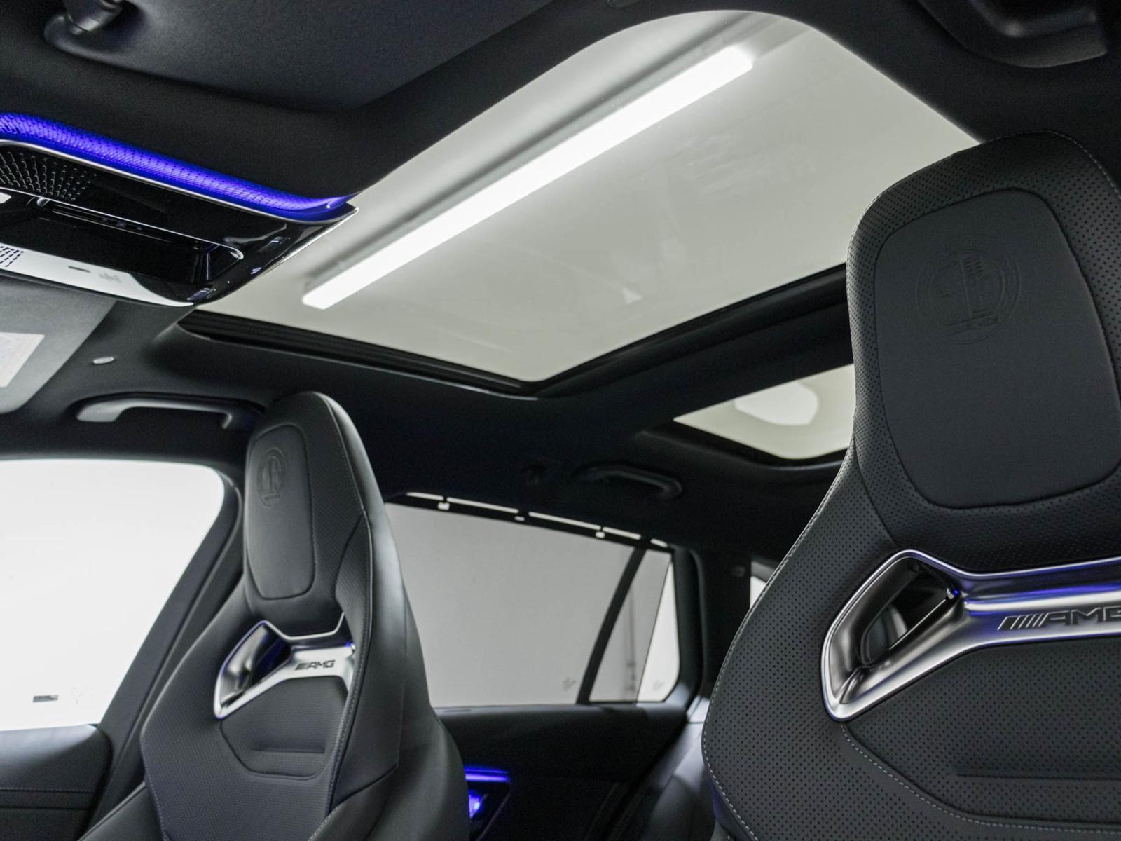MERCEDES-BENZ C 63 AMG S E Performance 4MATIC T-Modell-image-9