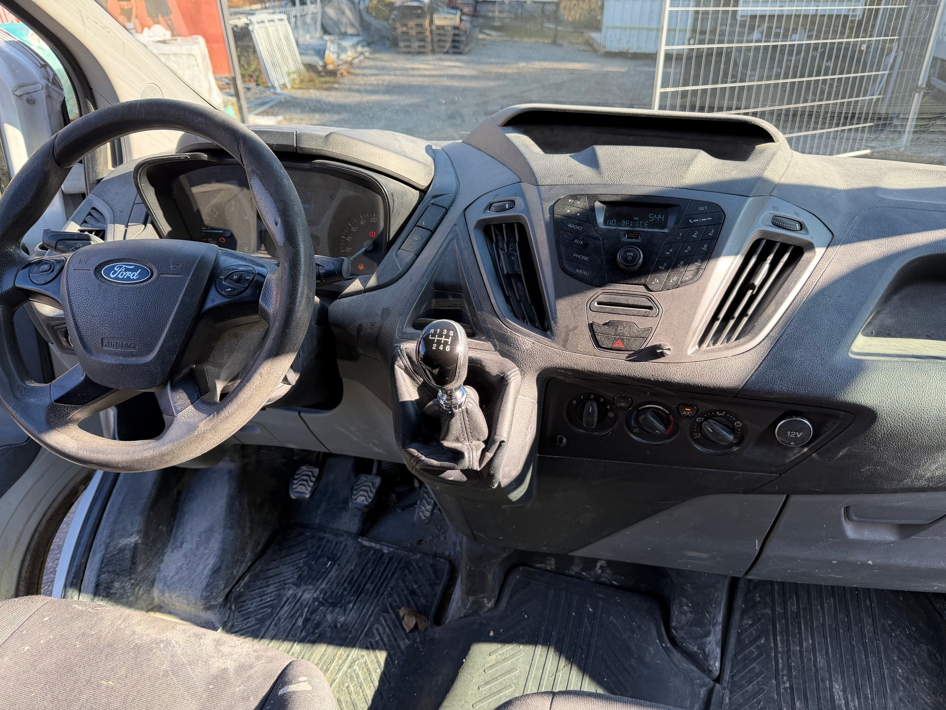 FORD Transit Custom Van 270 L1H1 Startup-image-6