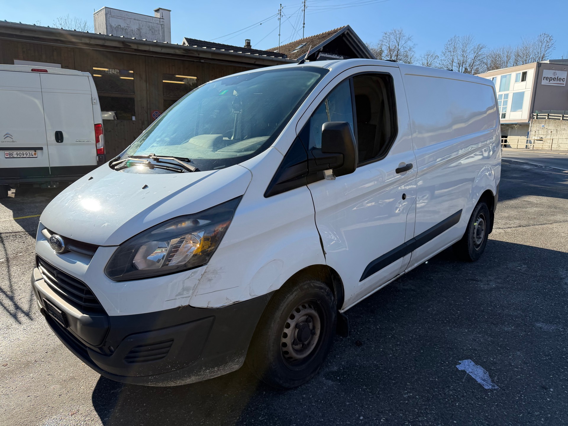 FORD Transit Custom Van 270 L1H1 Startup