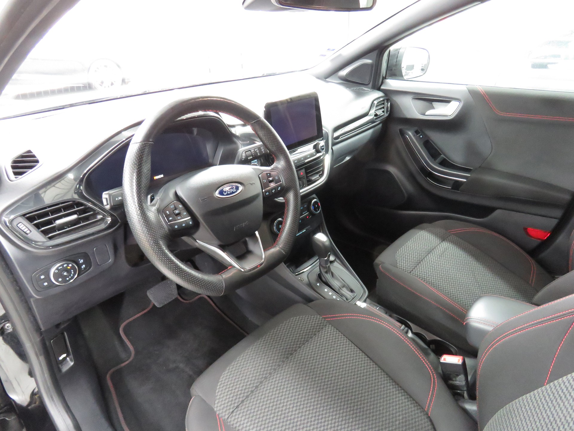 FORD Puma 1.0 MHEV ST-Line Automat-image-6