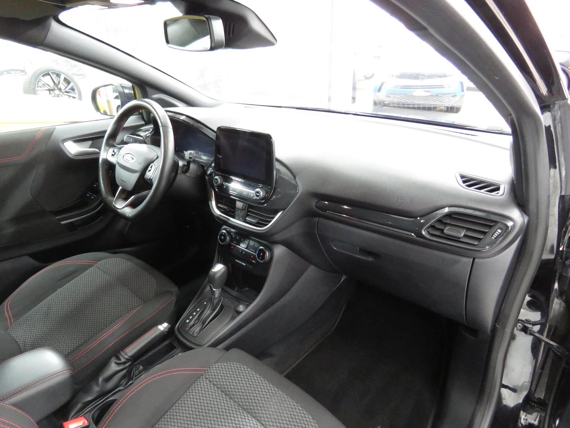 FORD Puma 1.0 MHEV ST-Line Automat-image-10