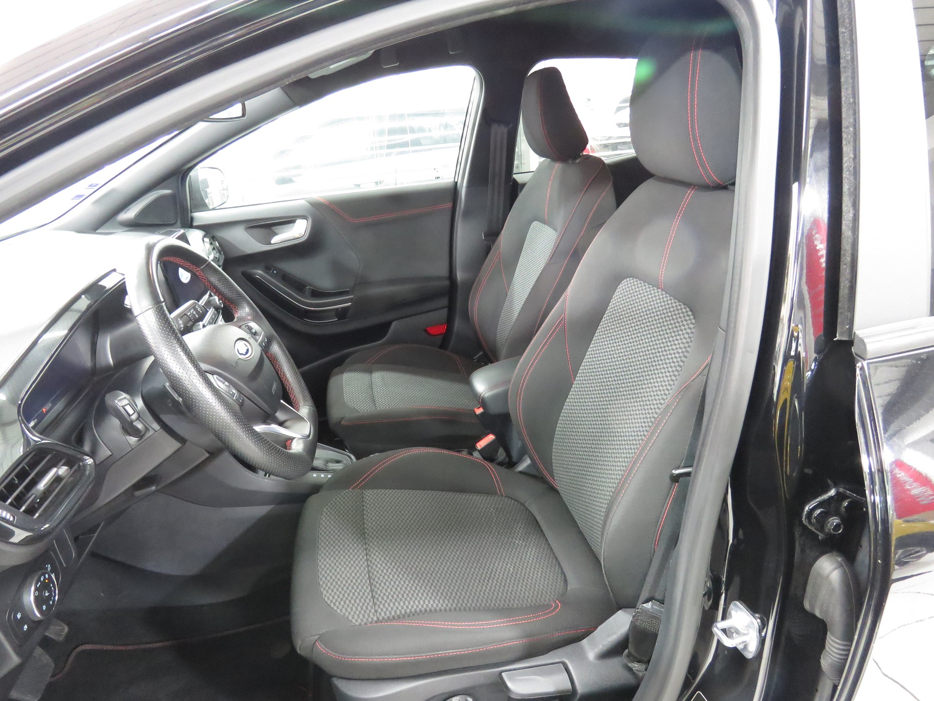 FORD Puma 1.0 MHEV ST-Line Automat-image-7