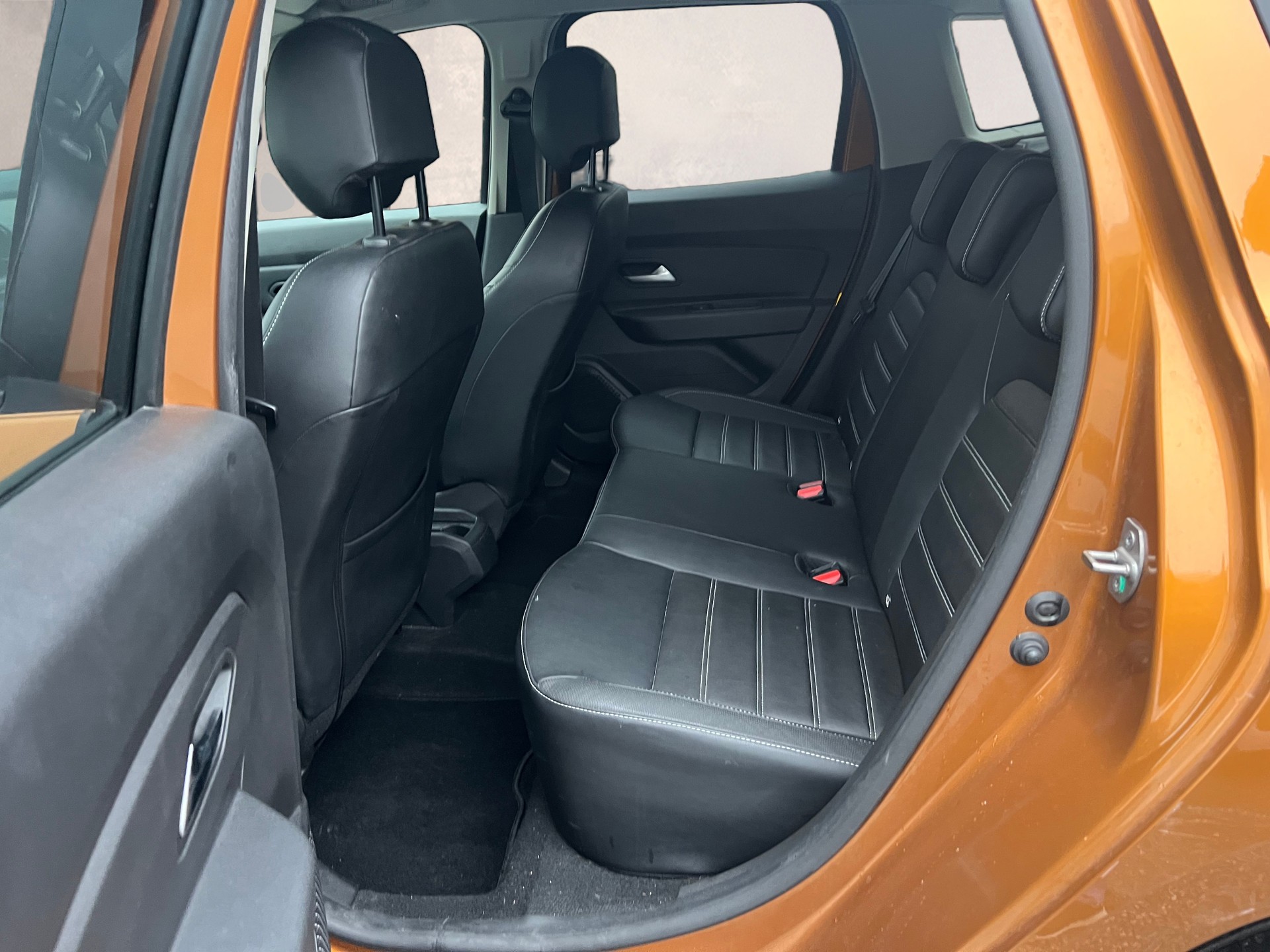 DACIA DUSTER-image-13