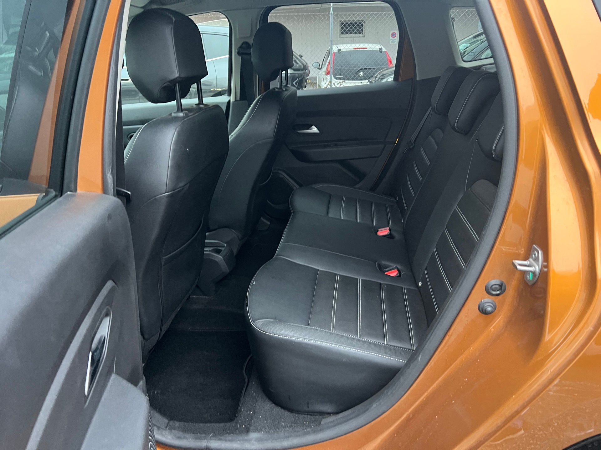 DACIA DUSTER-image-13
