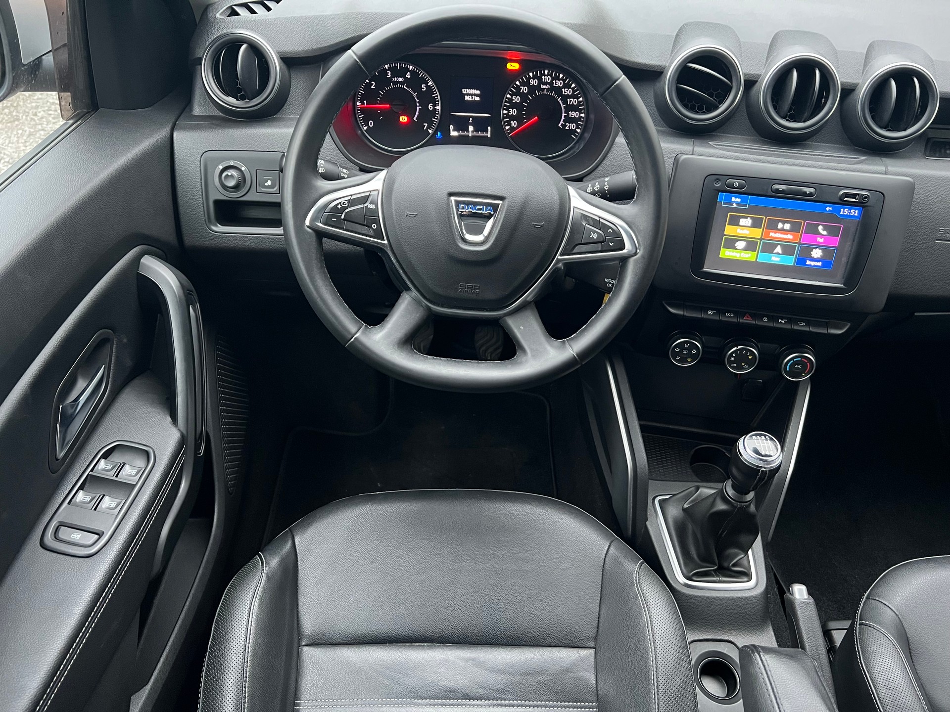 DACIA DUSTER-image-8
