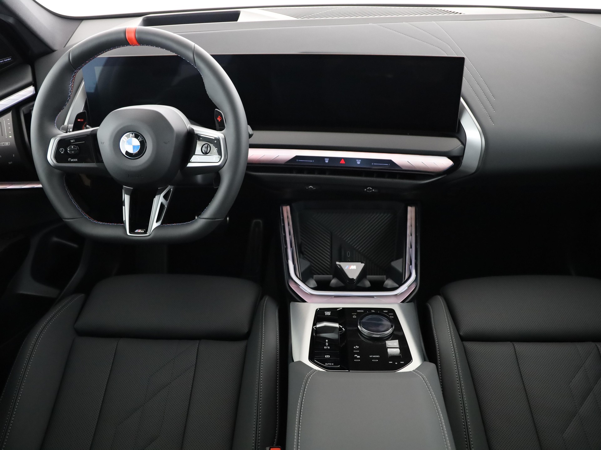 BMW X3 M50i-image-4