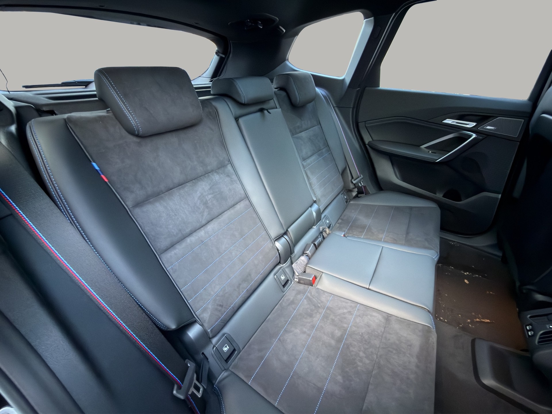 BMW X1 xDrive M35i-image-19