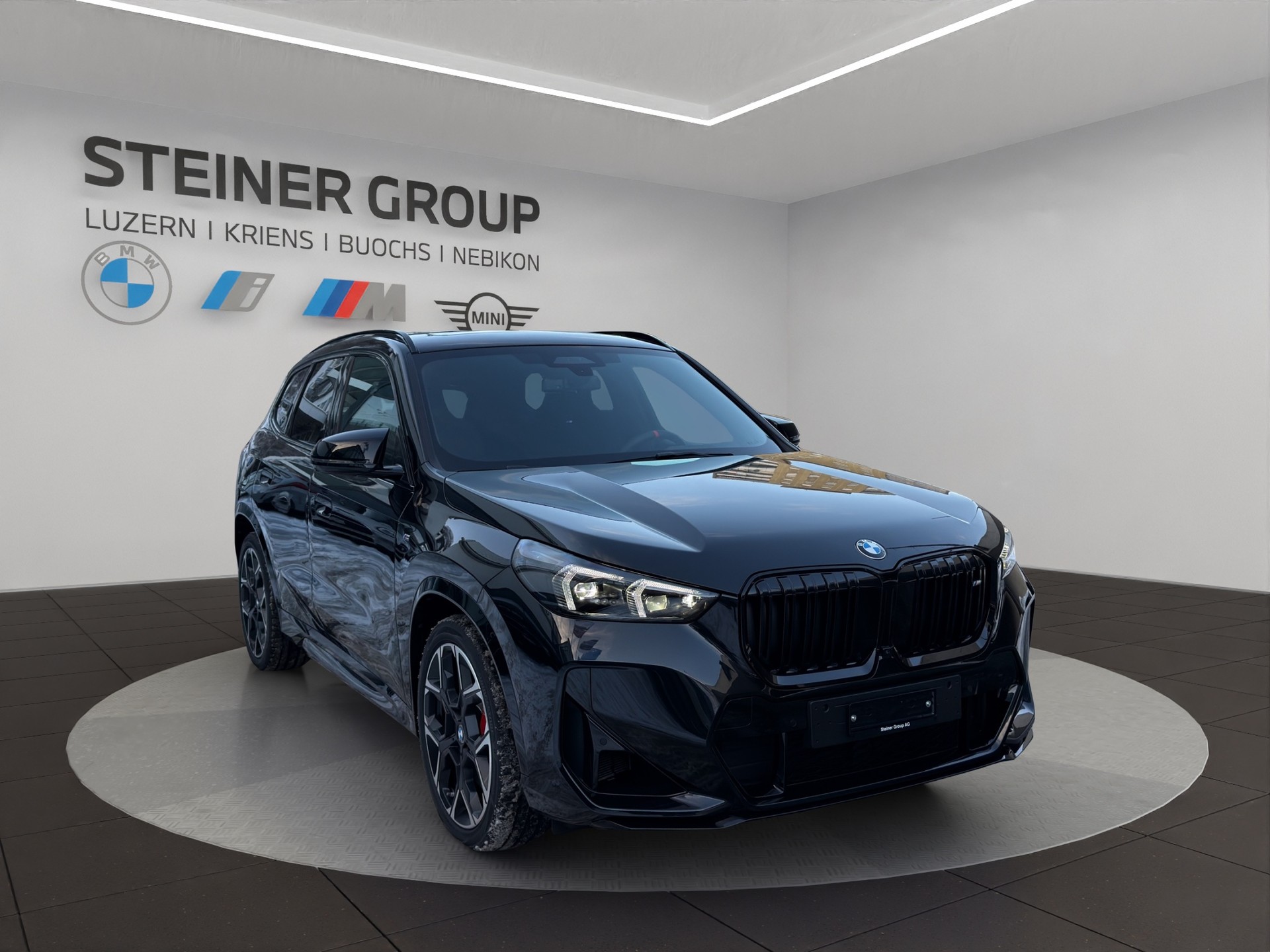 BMW X1 xDrive M35i-image-2