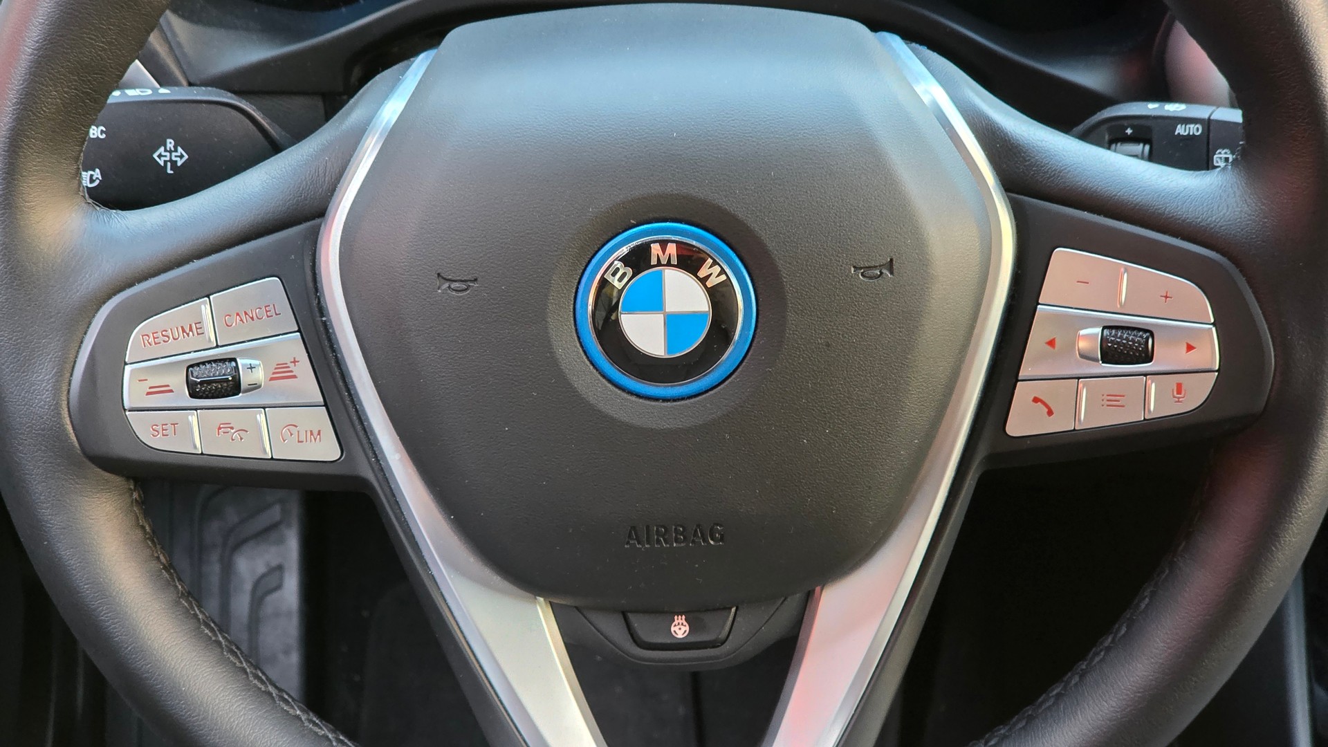 BMW X3 xDrive 30e-image-20