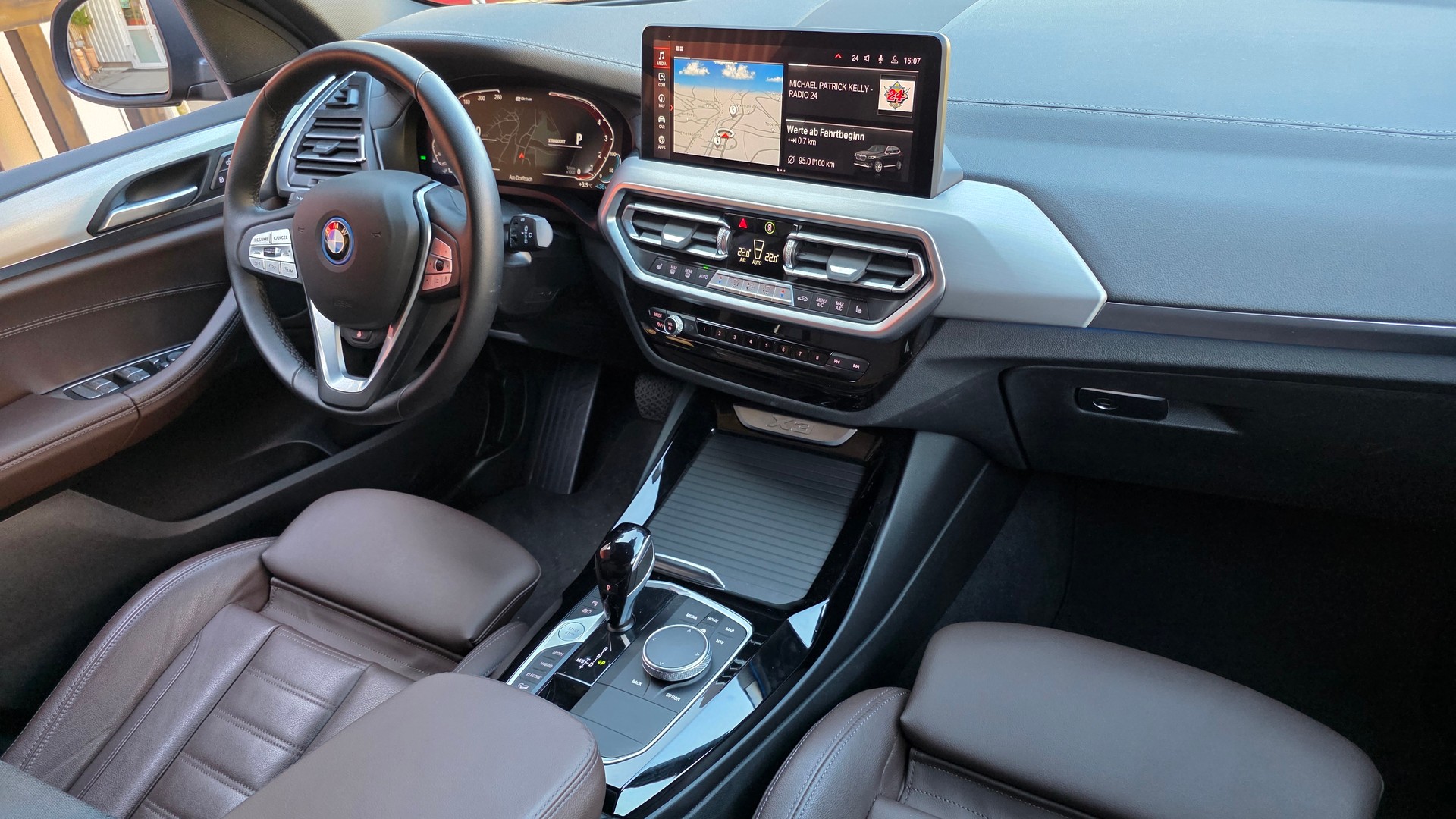 BMW X3 xDrive 30e-image-23