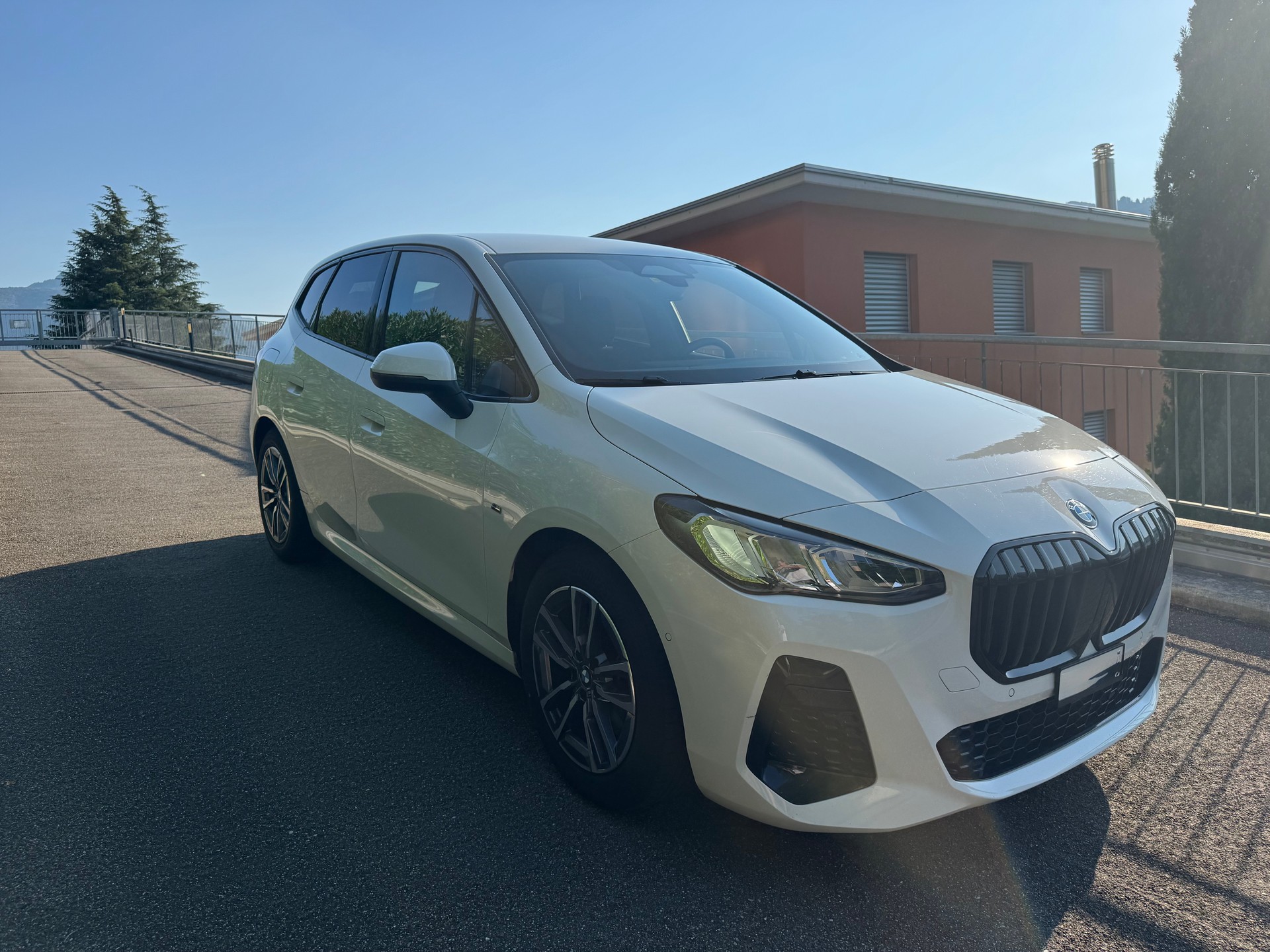 BMW 218d Active Tourer M Sport DKG-image-3