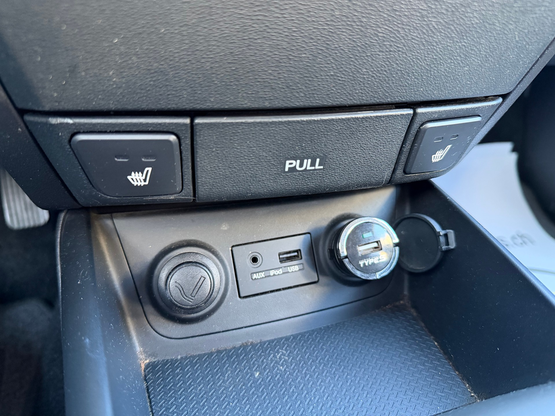HYUNDAI i30 Wagon 2.0 Premium Automatic-image-9