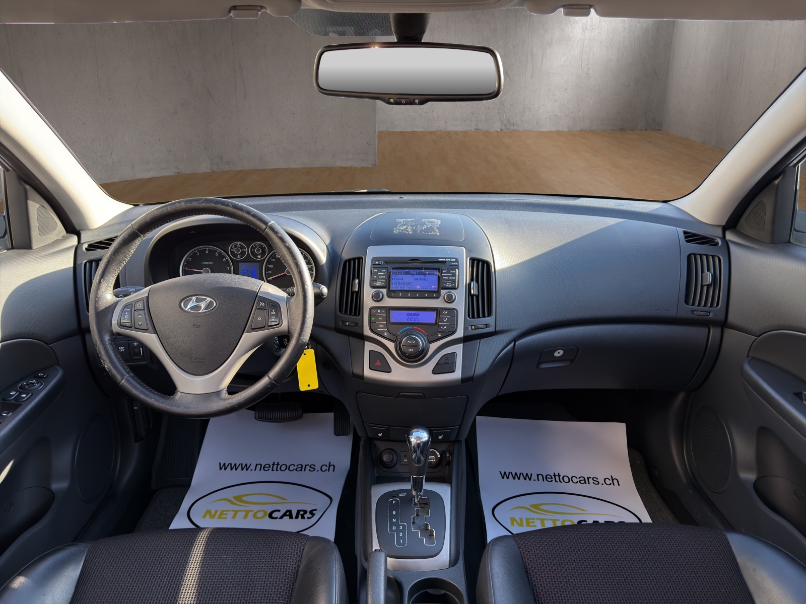 HYUNDAI i30 Wagon 2.0 Premium Automatic-image-7