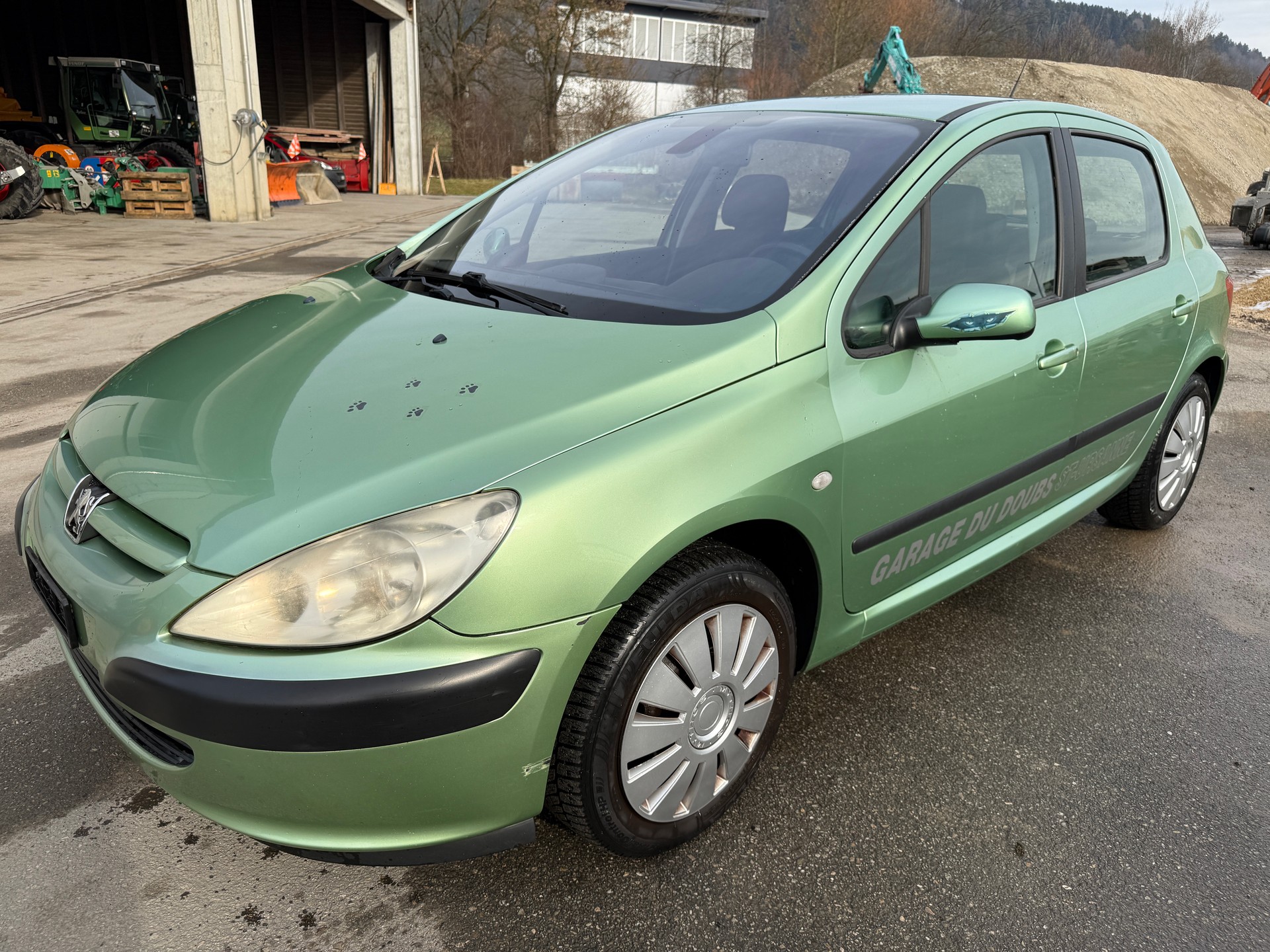 PEUGEOT 307 2.0 16V XS-image-1