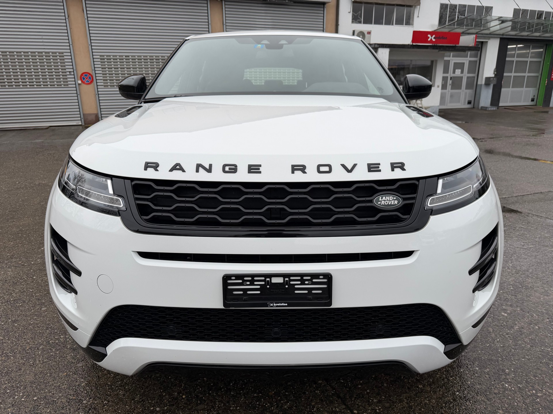 LAND ROVER Range Rover Evoque R-Dynamic P 200 AT9-image-7