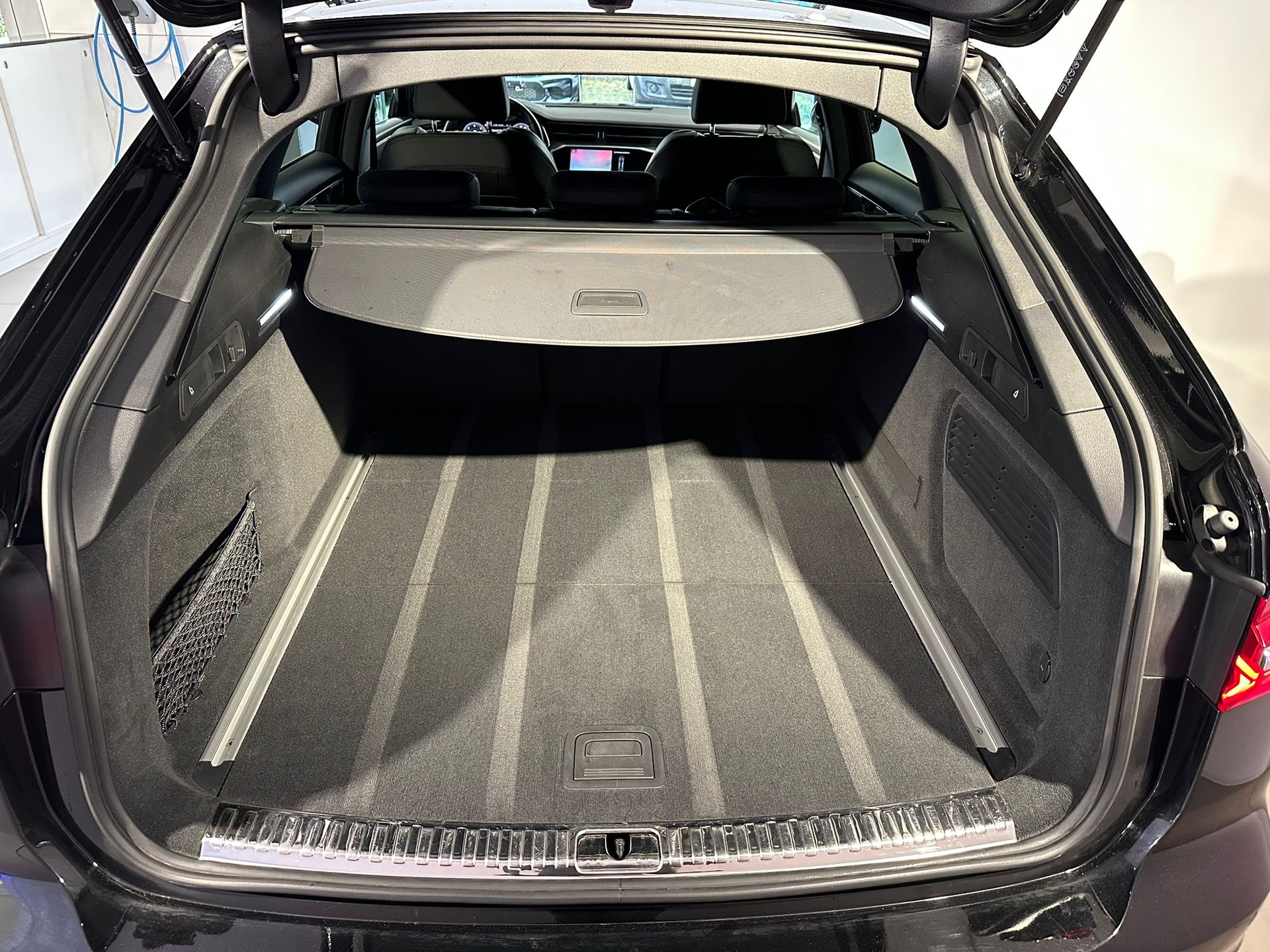 AUDI A6 Avant 40TDI advanced quattro-image-4