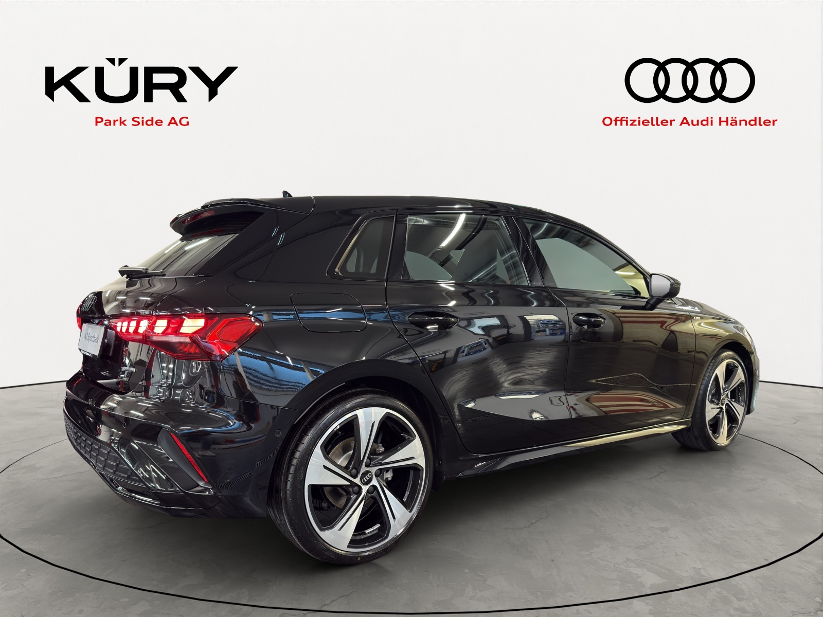 AUDI A3 Sportback 40 TFSI quattro S tronic 204PS-image-3