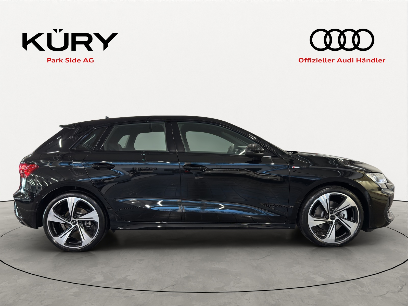 AUDI A3 Sportback 40 TFSI quattro S tronic 204PS-image-2