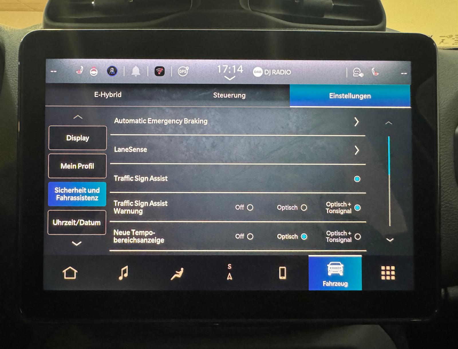JEEP Renegade 1.5 Turbo Summit-image-17
