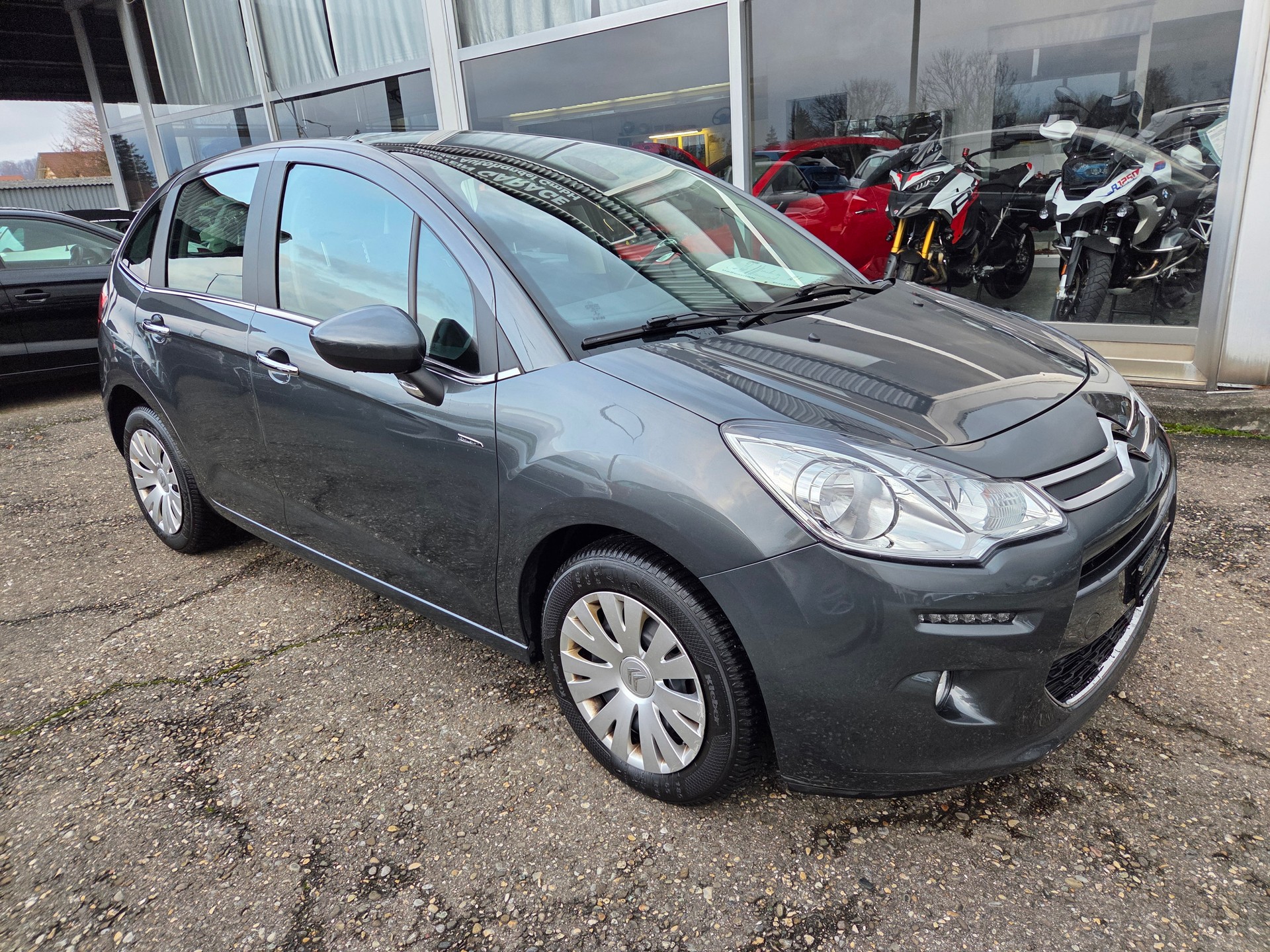 CITROEN C3 1.6 16V e-HDi Exclusive EGS6-image-0