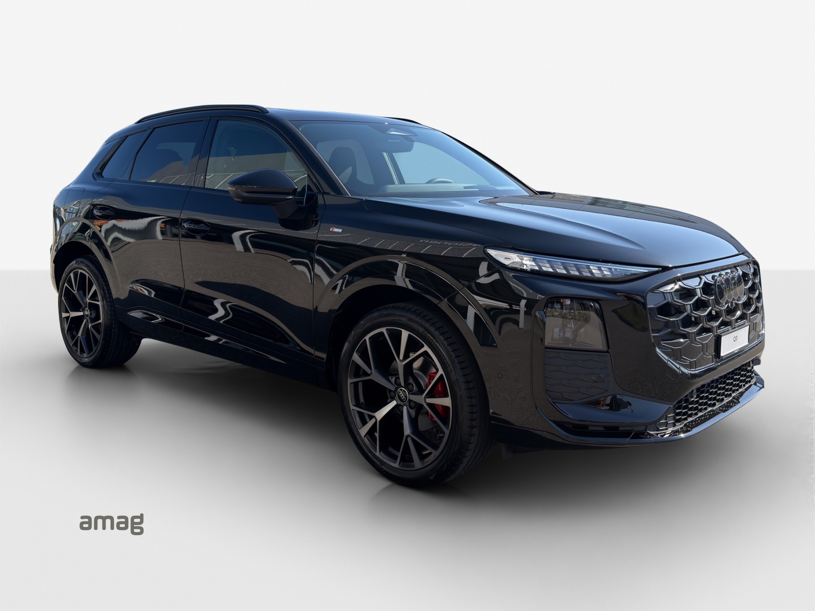 AUDI Q3 SUV 110 kW TFSI S tronic-image-5