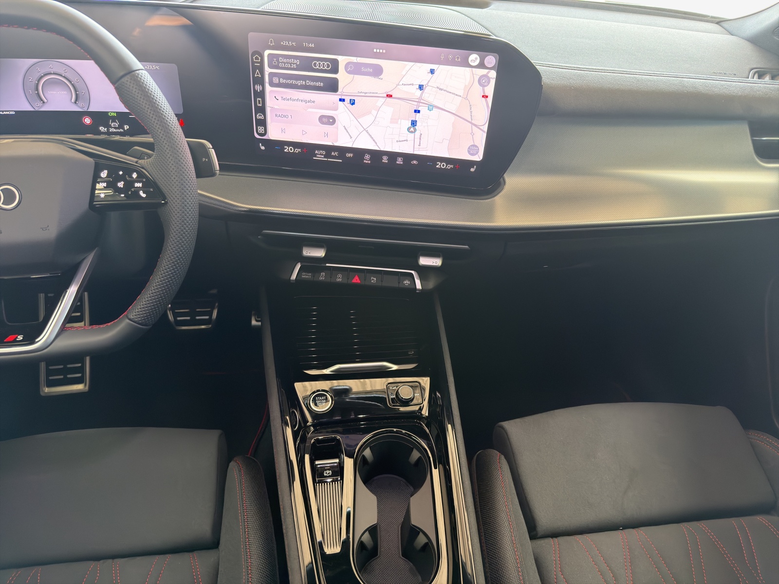 AUDI Q3 SUV 110 kW TFSI S tronic-image-10