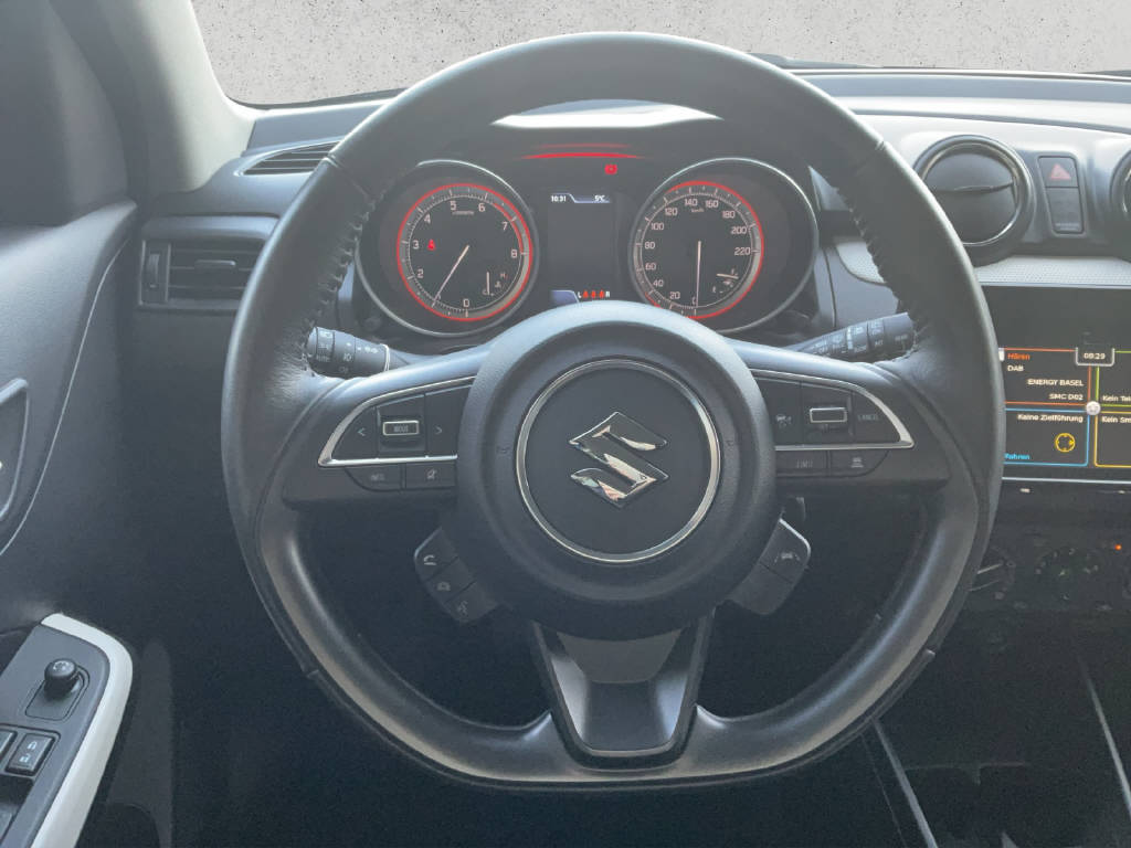 SUZUKI Swift 1.2 Compact+ Hybrid 4x4-image-9