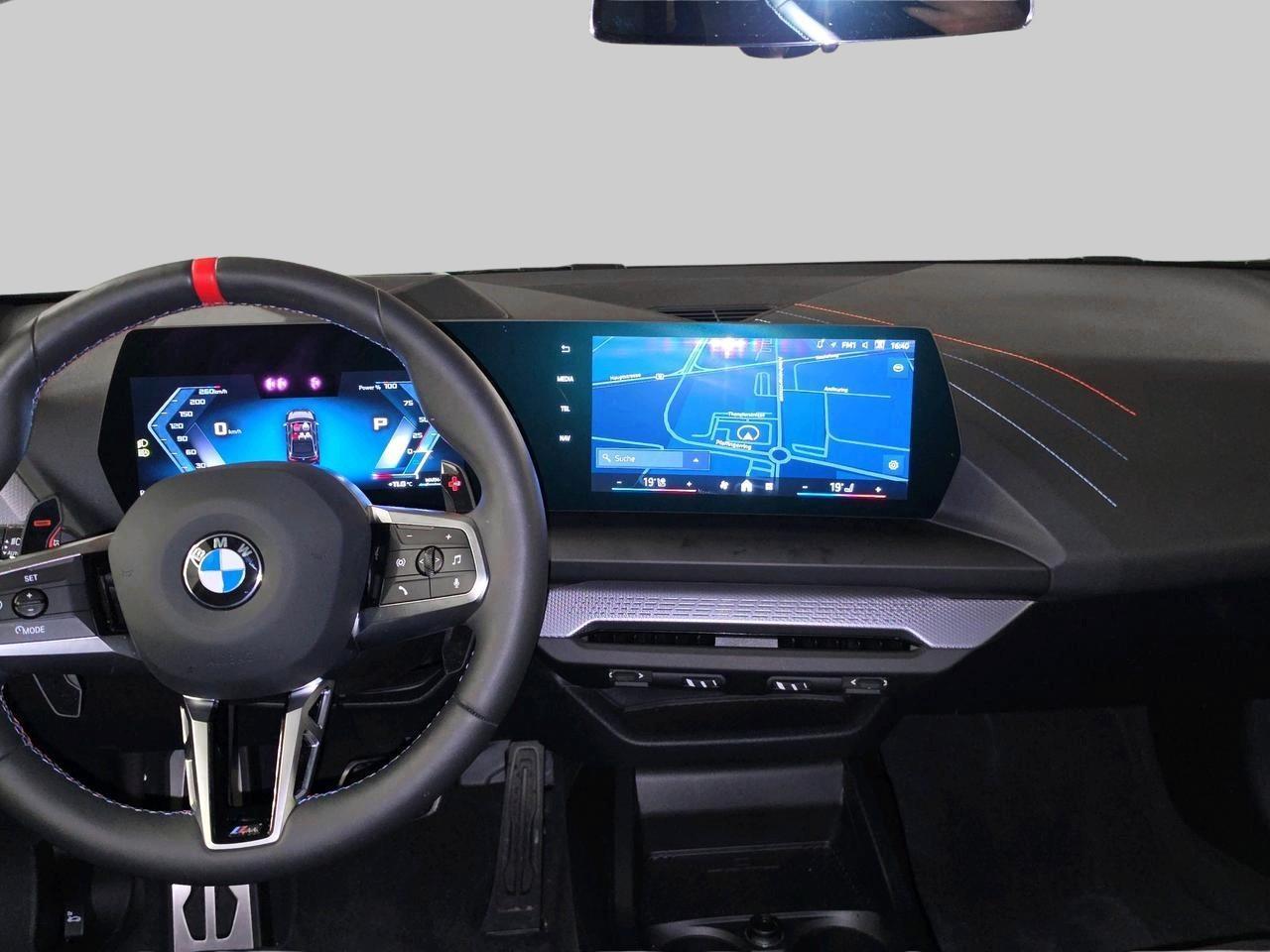 BMW M235i xDrive Gran Coupé M Sport-image-13