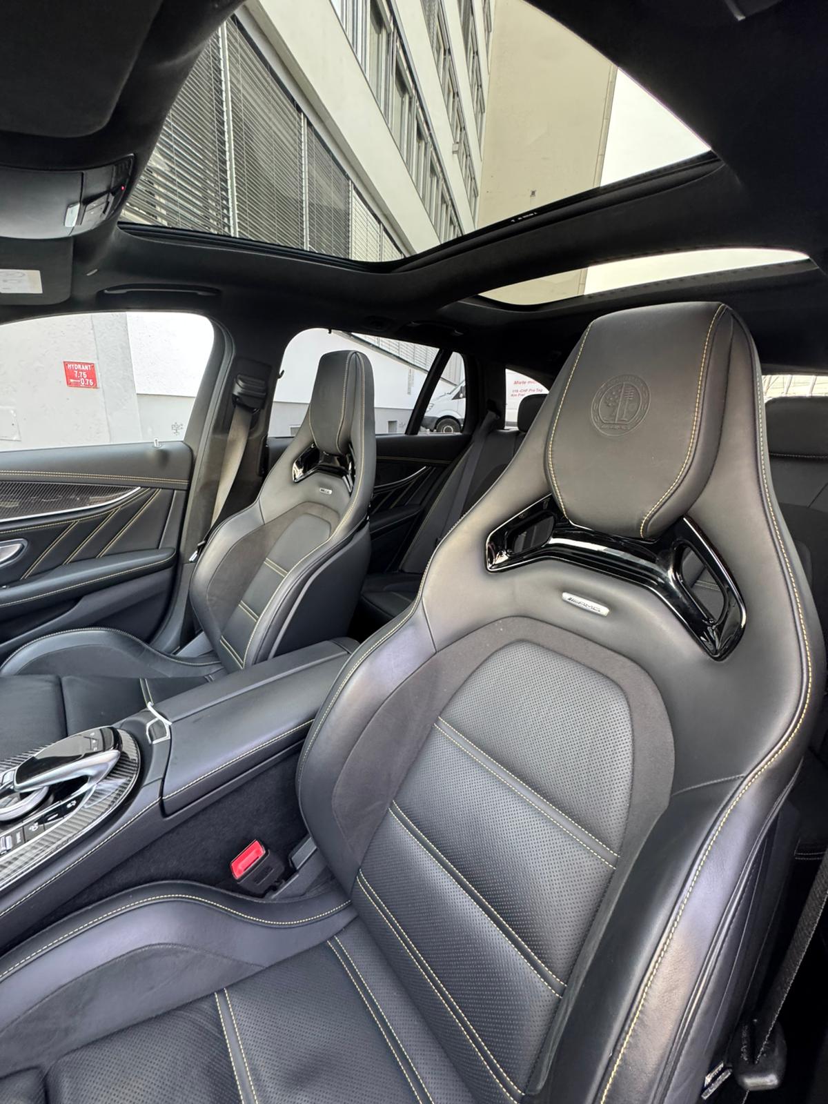 MERCEDES-BENZ E 63 AMG S Edition 1 4 Matic 9G-Tronic-image-9