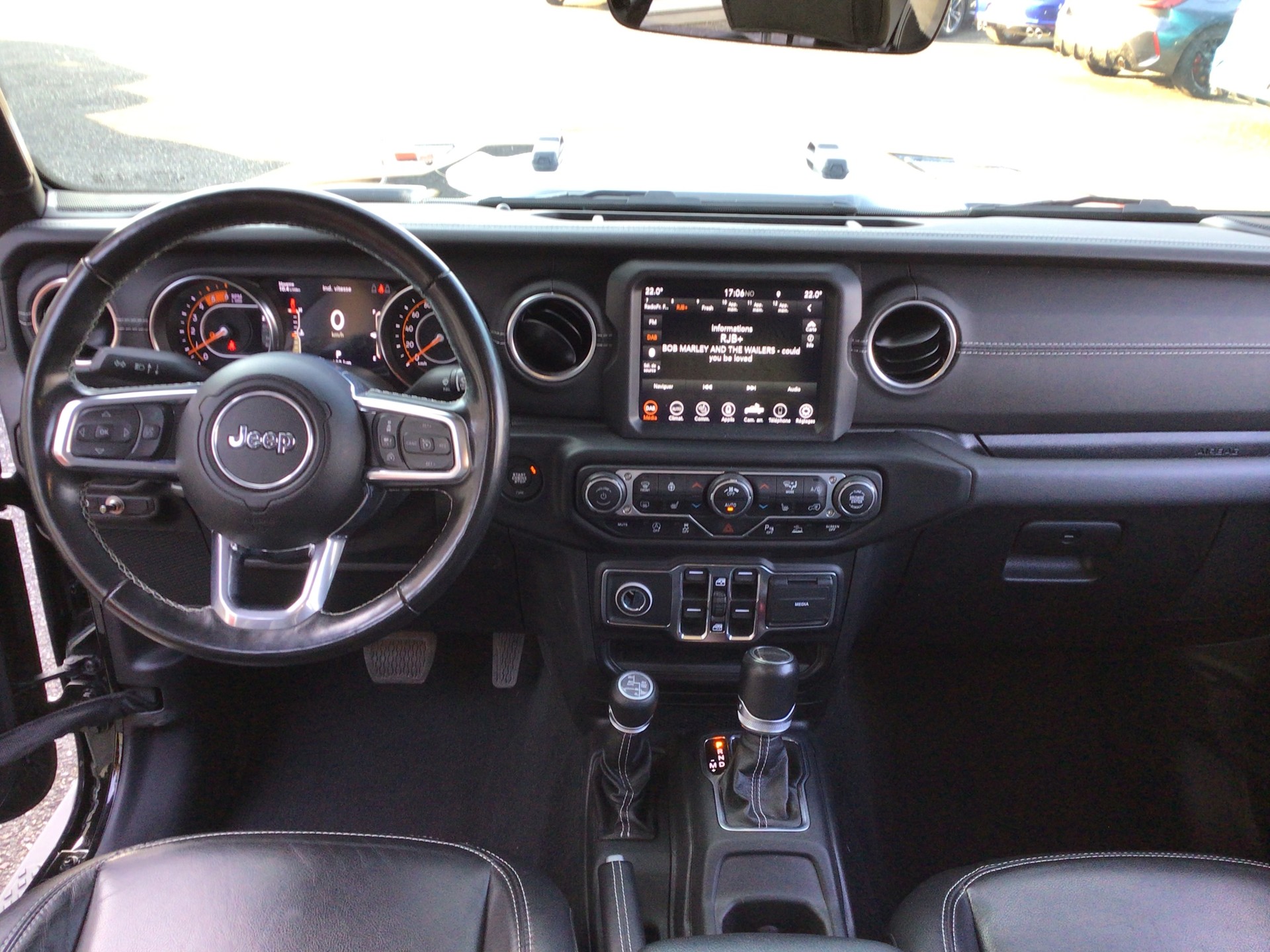 JEEP Gladiator 3.0 V6 Overland-image-8