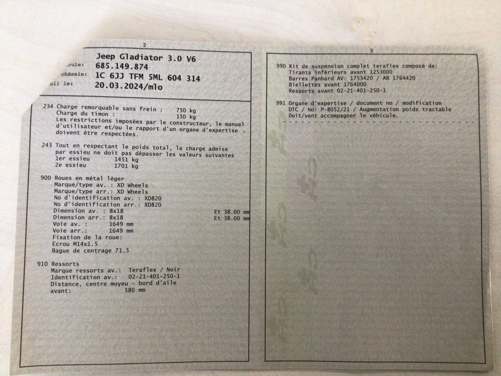 JEEP Gladiator 3.0 V6 Overland-image-14