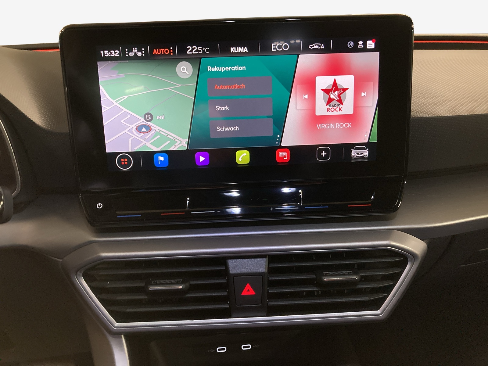 SEAT Leon 1.4 eHybrid pHEV DSG FR-image-11