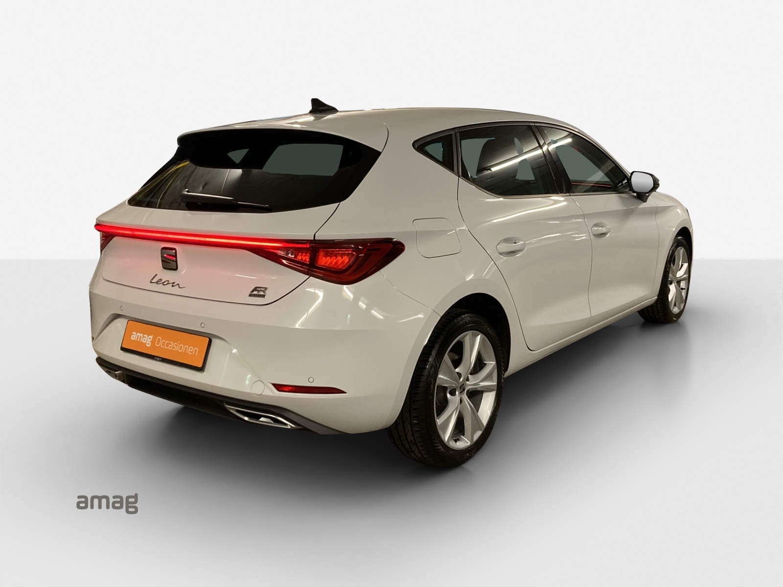 SEAT Leon 1.4 eHybrid pHEV DSG FR-image-5