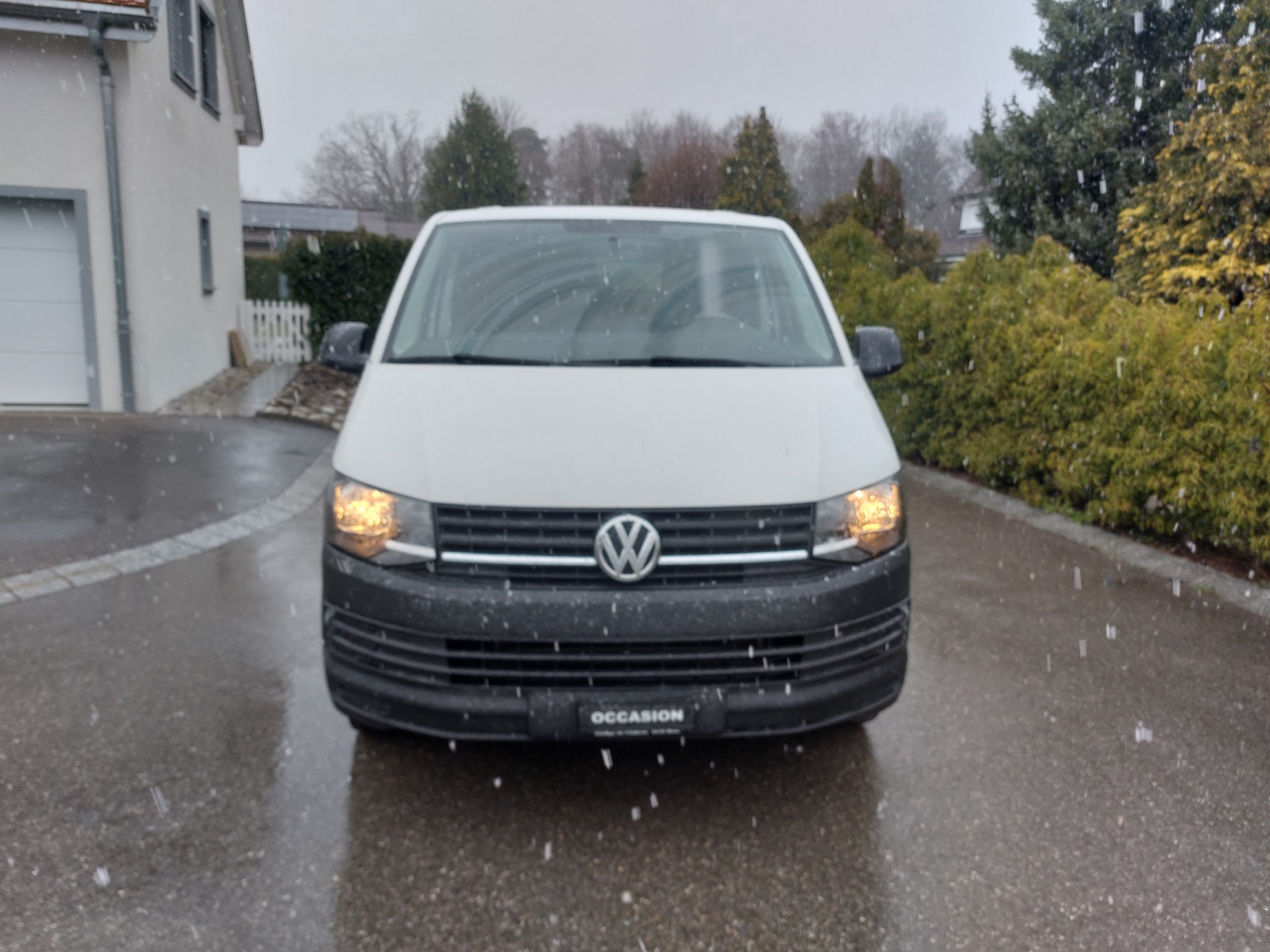 VW T6.1 2.0 TDI Entry-image-0