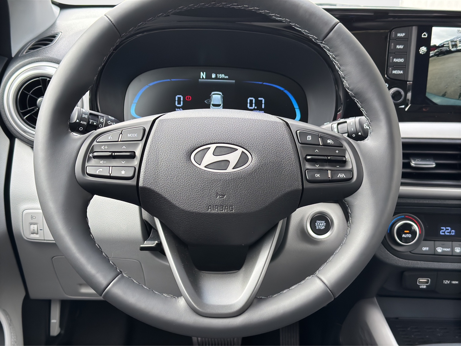 HYUNDAI i10 1.2 Vertex-image-10