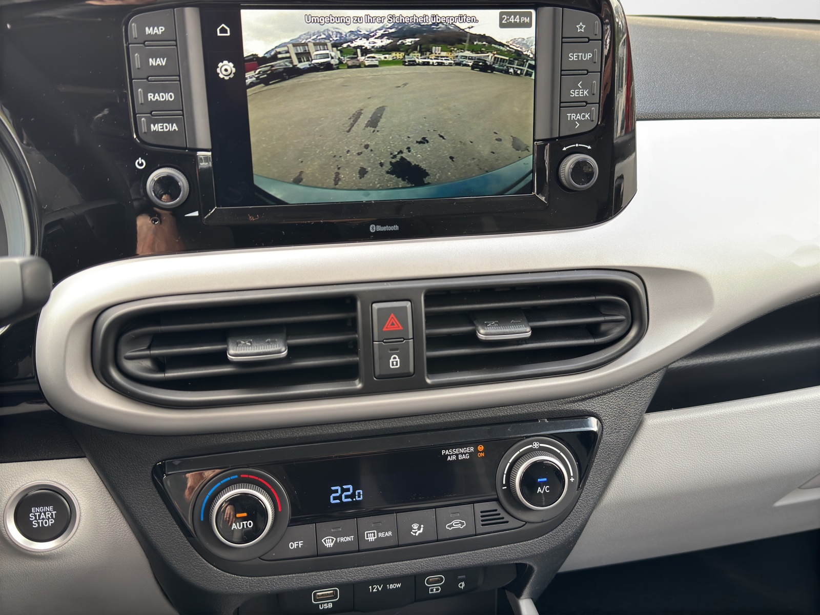 HYUNDAI i10 1.2 Vertex-image-13