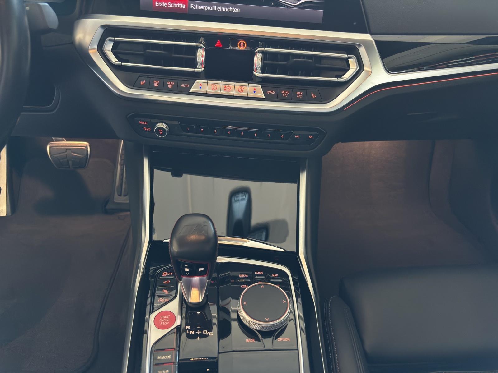 BMW M4 Competition Coupé-image-11