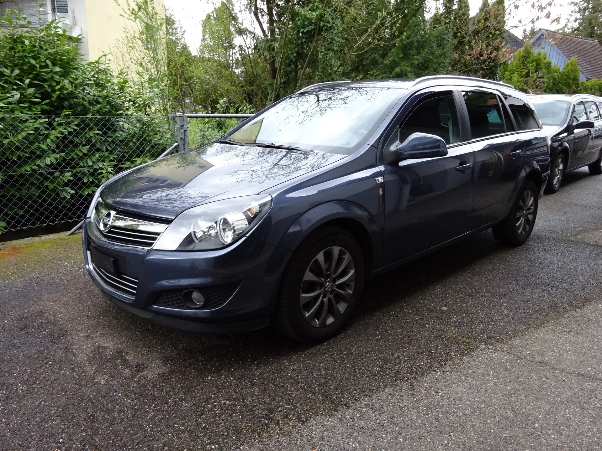 OPEL Astra Caravan 1.6i 16V Anniversary Edition-image-0