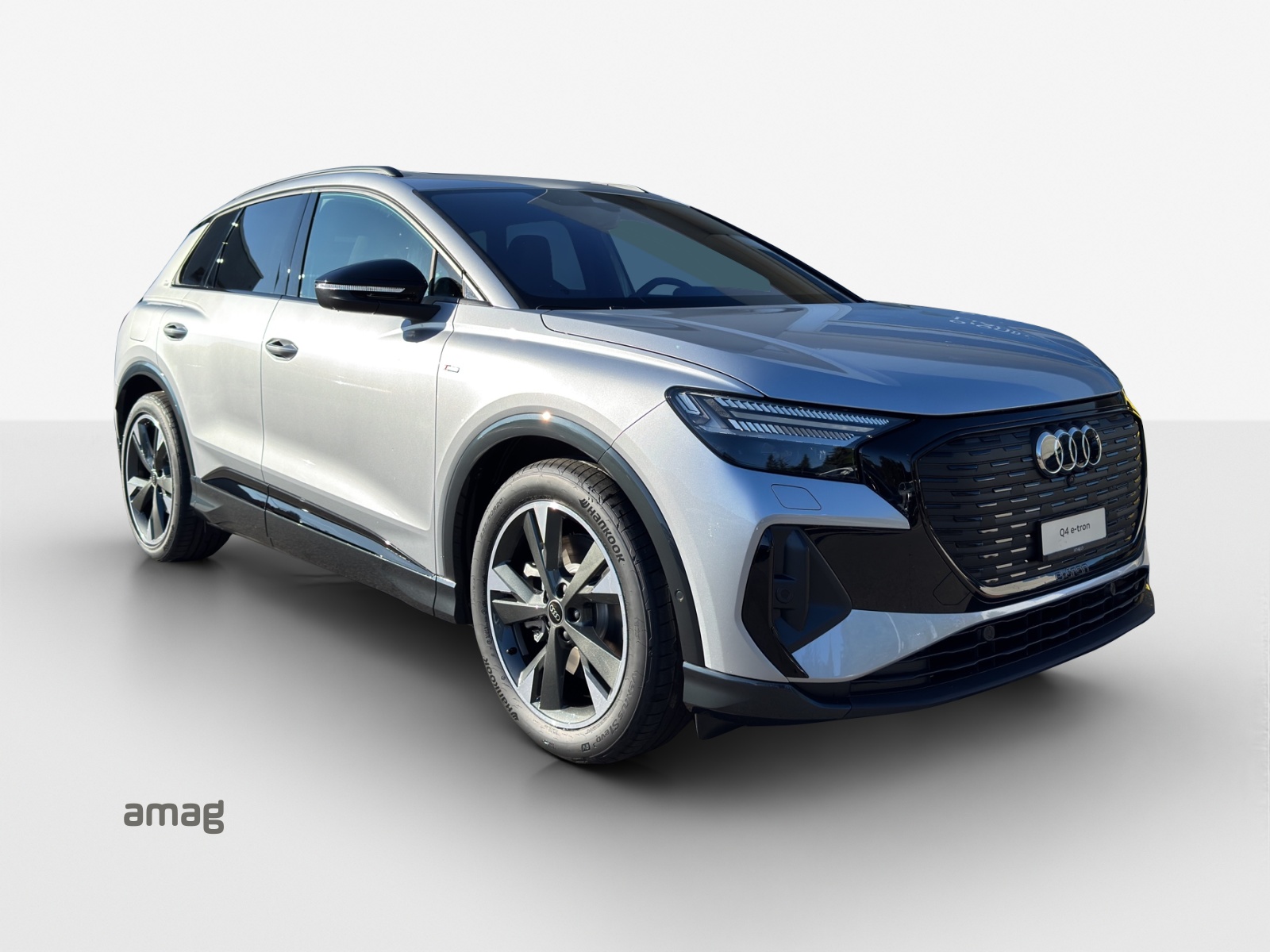 AUDI Q4 e-tron 45 Edition Swiss Ski quattro-image-5