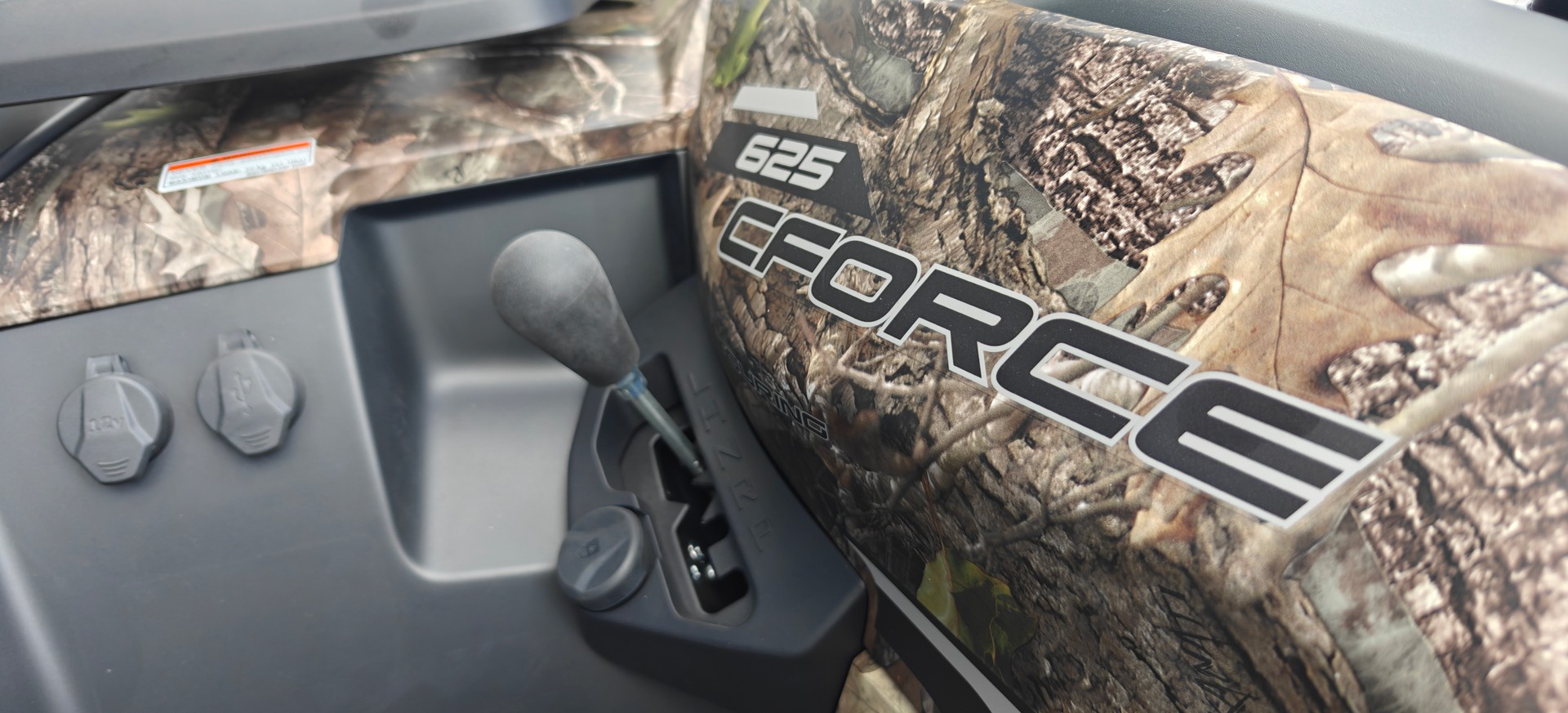 CF MOTO C Force 625 DLXEPS 4x4-image-12