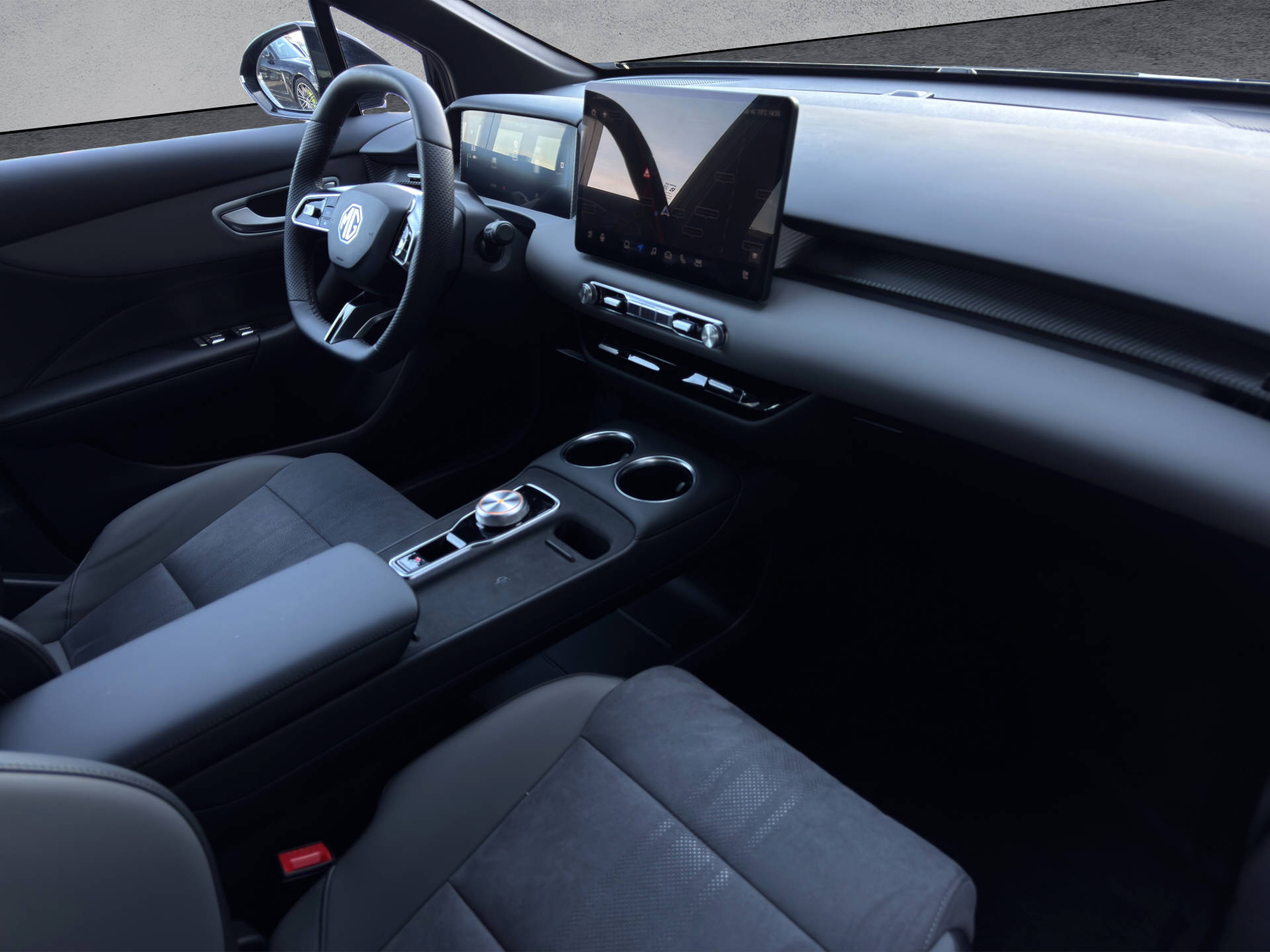 MG 4 64kWh Xpower 4WD-image-9