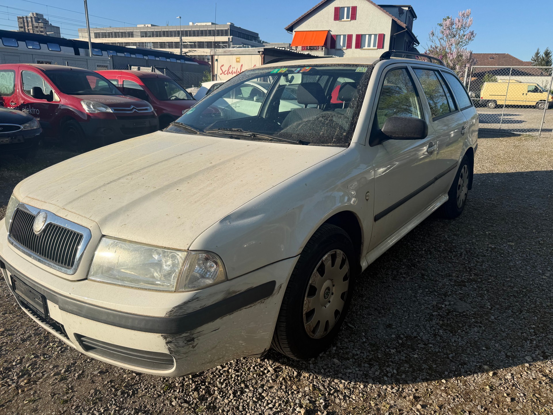 SKODA Octavia 1.9 TDI Tour-image-3