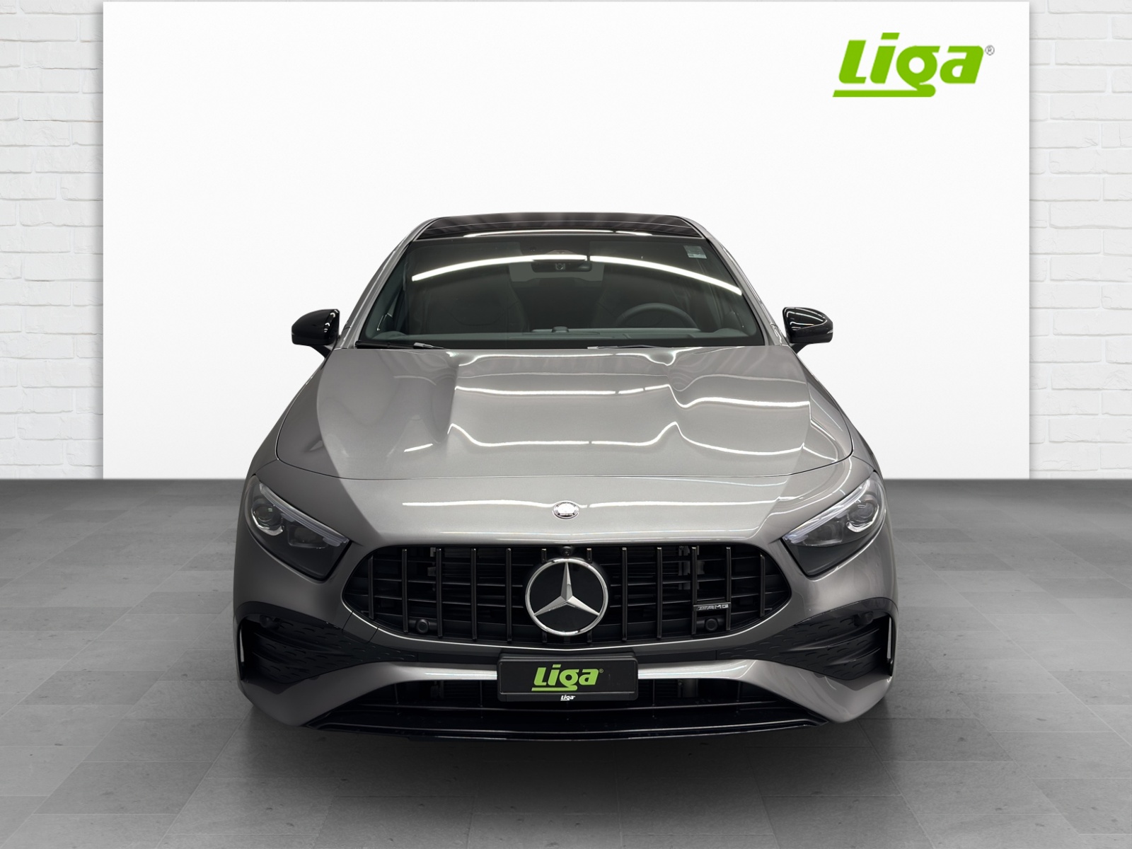 MERCEDES-BENZ AMG A 35 4Matic-image-2