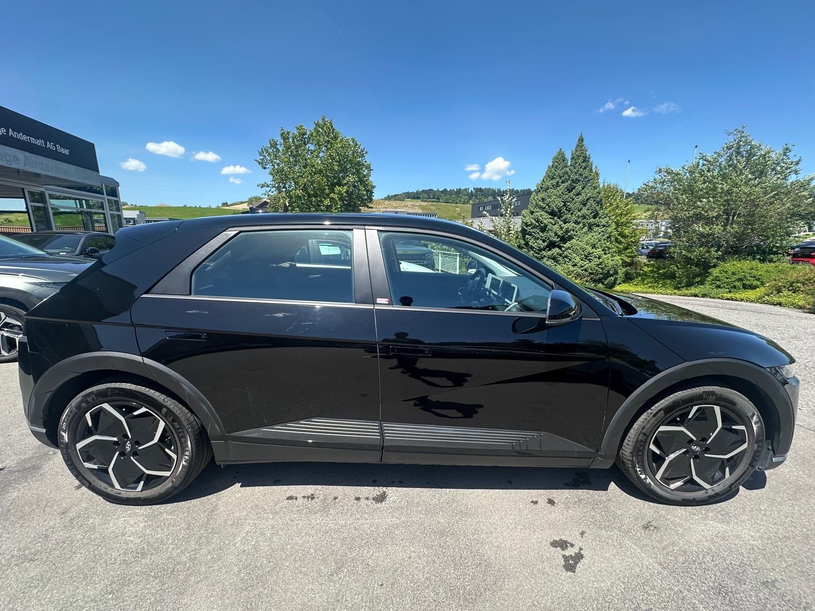 HYUNDAI Ioniq 5 72kWh Origo 4WD-image-5