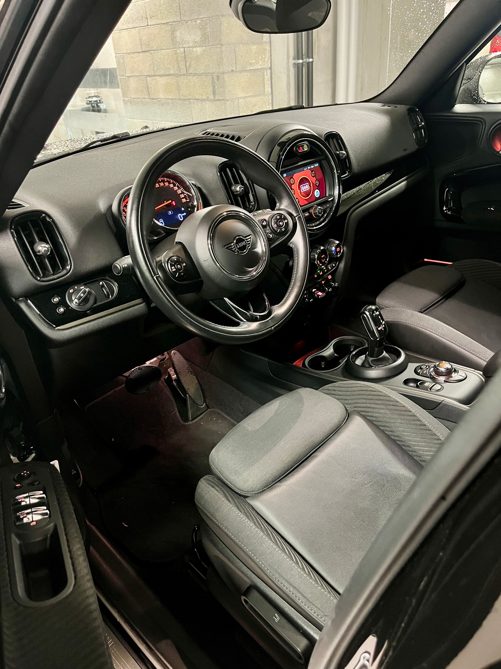 MINI Countryman Cooper ALL4 Steptronic-image-10