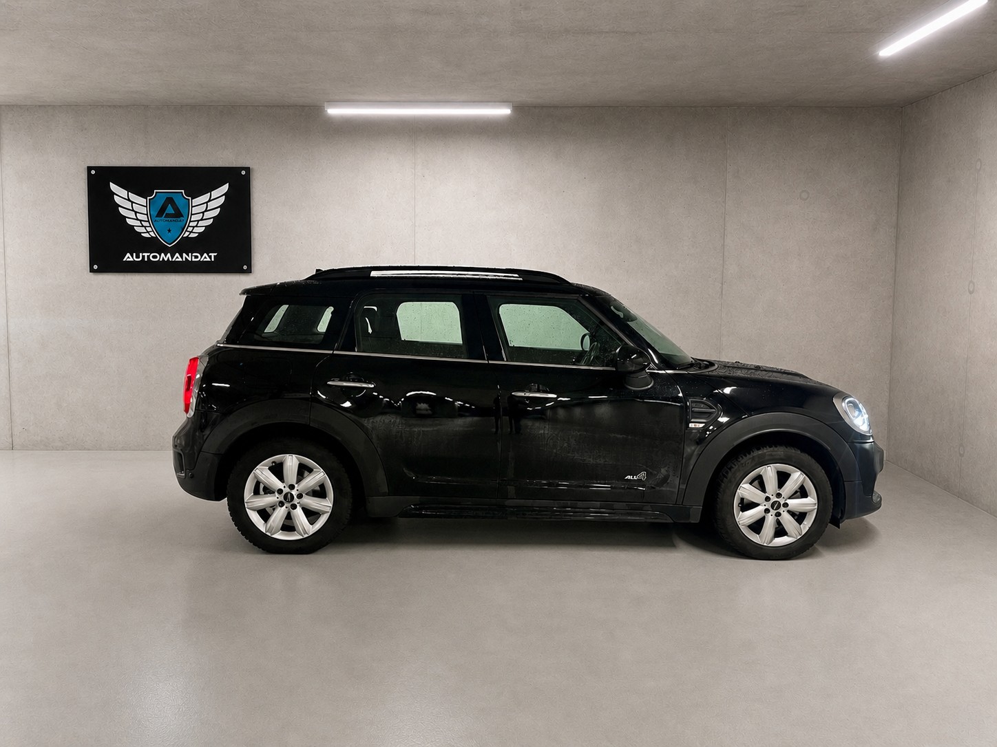 MINI Countryman Cooper ALL4 Steptronic-image-5