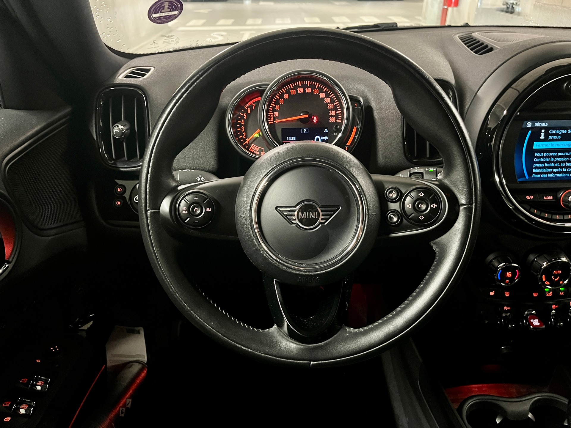 MINI Countryman Cooper ALL4 Steptronic-image-9